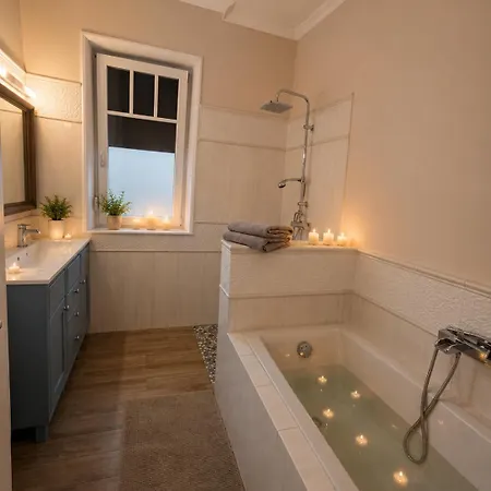 Pannonia Apartment